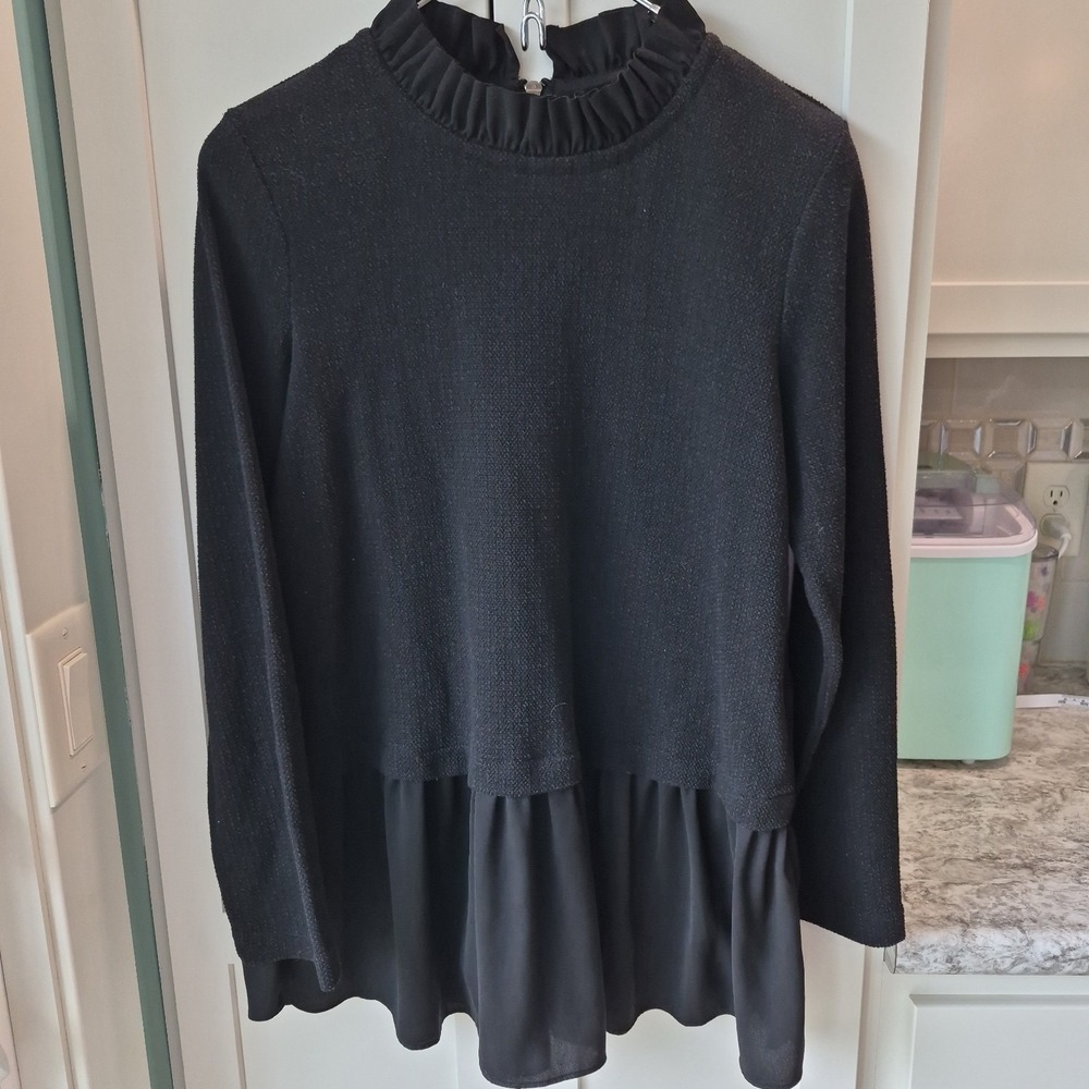 BEACHLUNCHLOUNGE Shaina Knit Top in Black Ruffle Twofer Sweater Women's Sz M